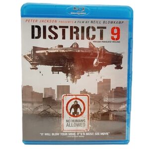 🍒4 for $20🍒 District 9 Blu-ray Classic Sci-Fi Movie